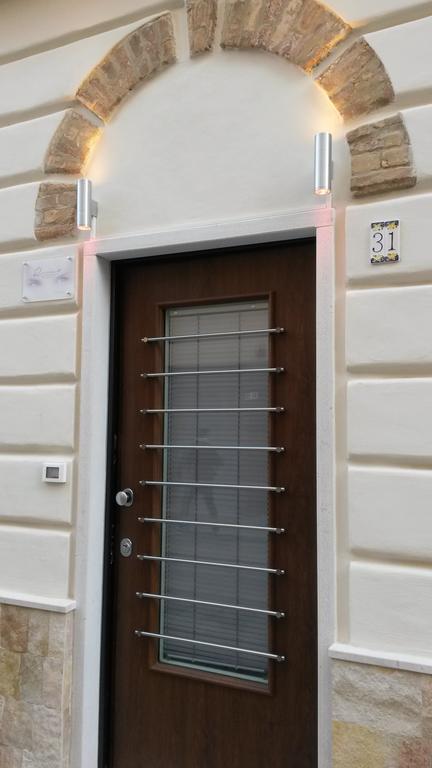 Rosemary Charming Rooms Termoli Exterior photo