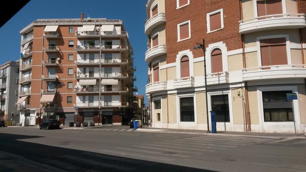 Rosemary Charming Rooms Termoli Exterior photo